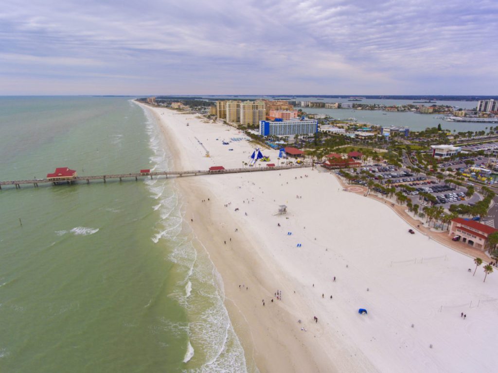 CLEARWATER-BEACH-AND-PIER-60-1134x850